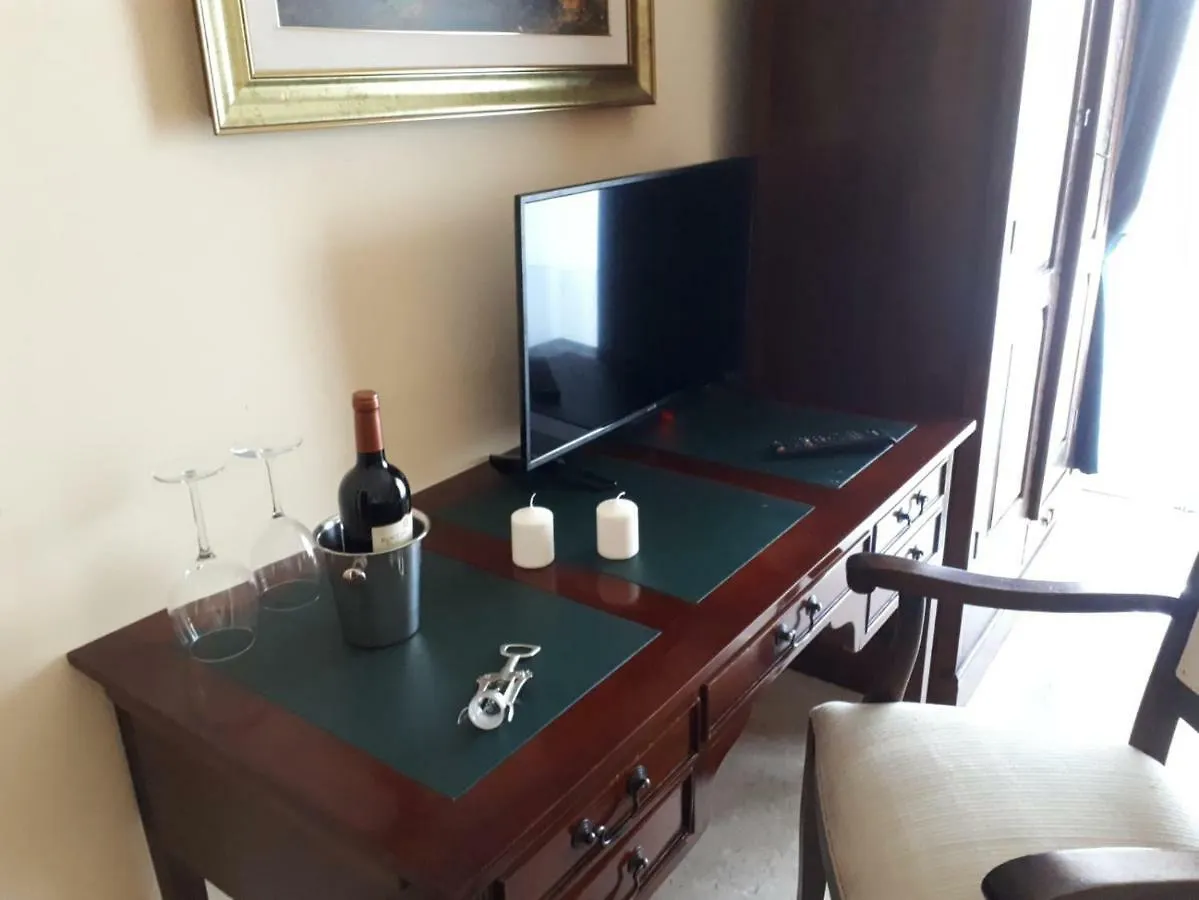 Attico Luxury Etnea Hotel Catania 0*,